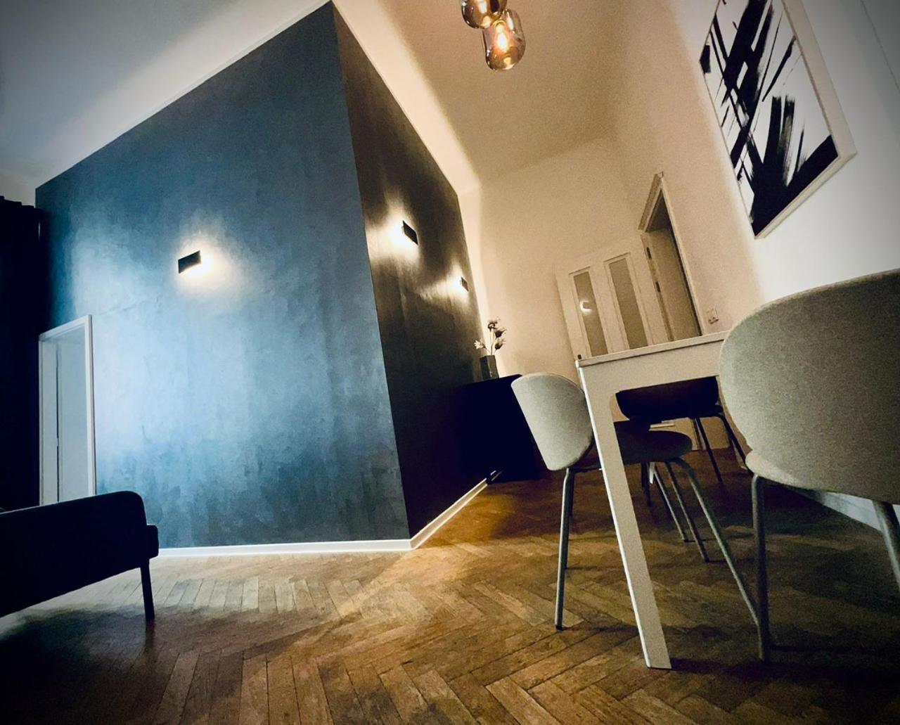 Wenceslas Square Aparthotel